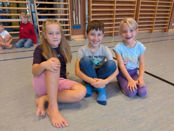 PXL_20250925_060207136-min